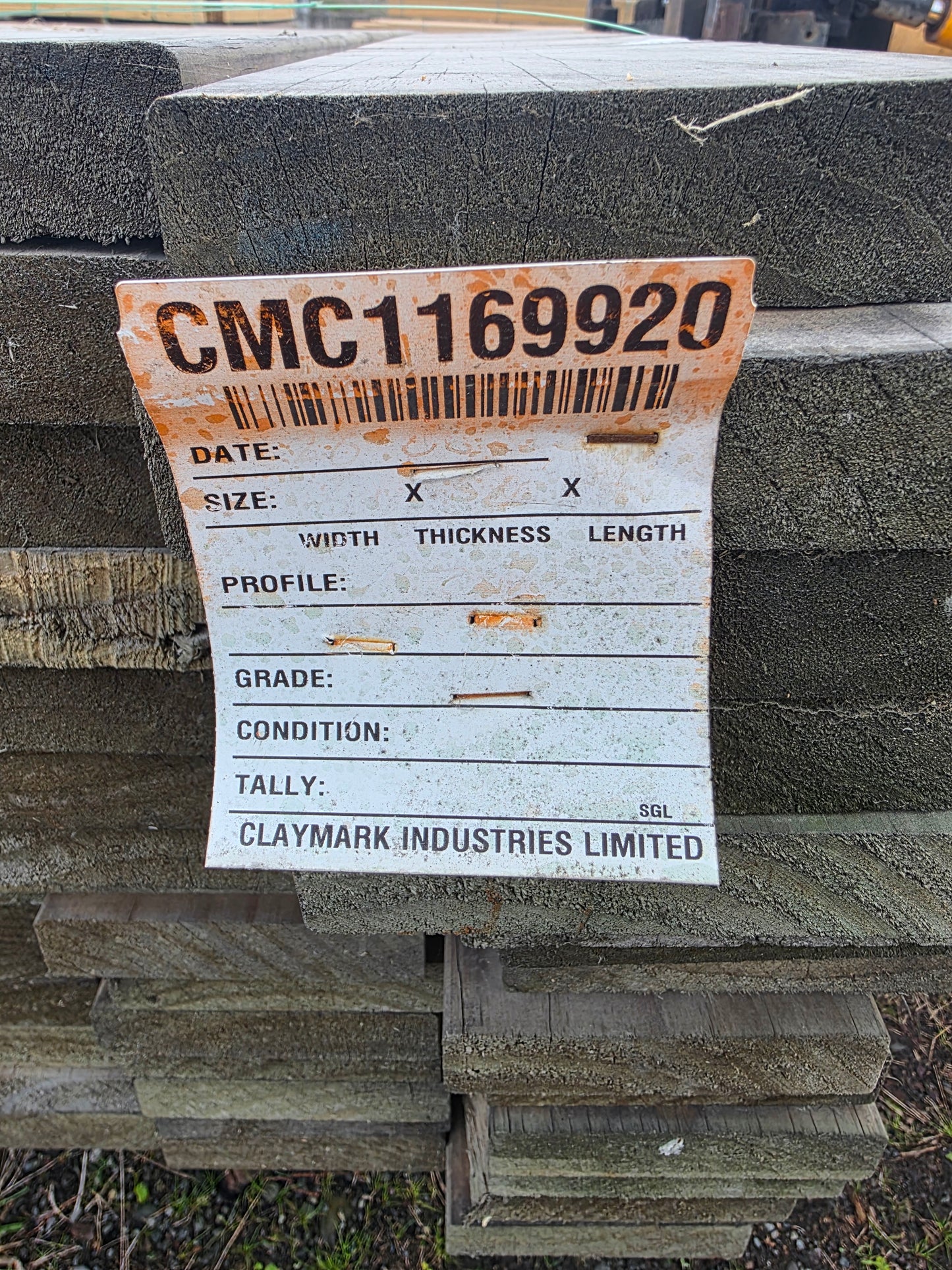 140x32 Merch Grade Decking Smooth 405.0LM (Dated Stock)