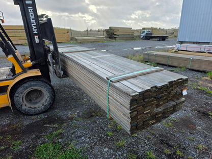 90x19 Merch Grade Decking Griptread 1100LM (Dated Stock)