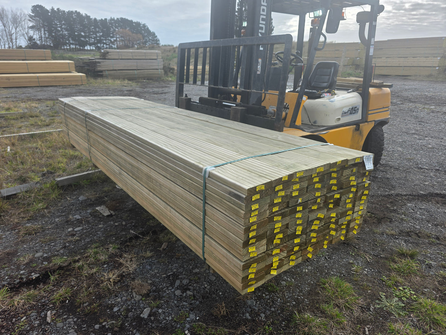 140x32 H3.2 Premium Griptread Decking 105x 3.6m