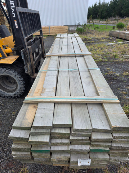 140x32 Merch Grade Decking Griptread 300LM (Dated Stock)