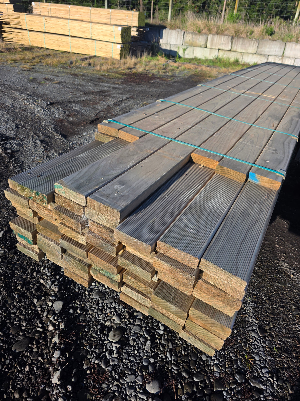 140x45 H3.2 TW Merch Griptread Decking 413.7LM #PM72194