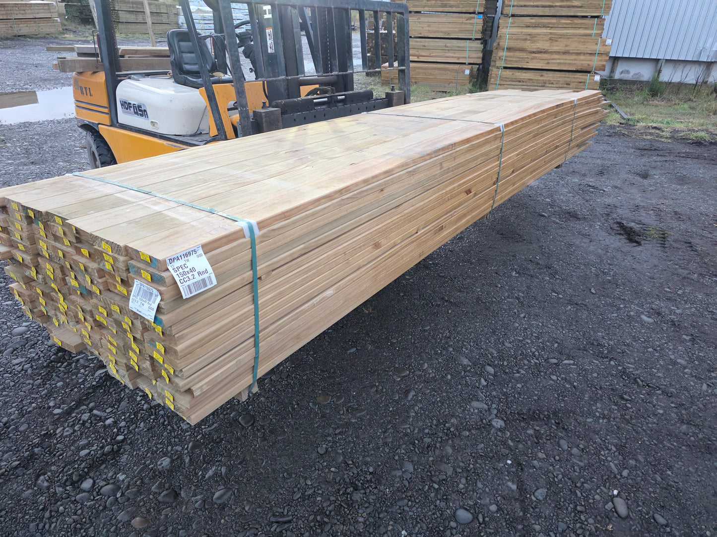 140x32 H3 Smooth Decking "Seconds" 471.3m #DPA116975