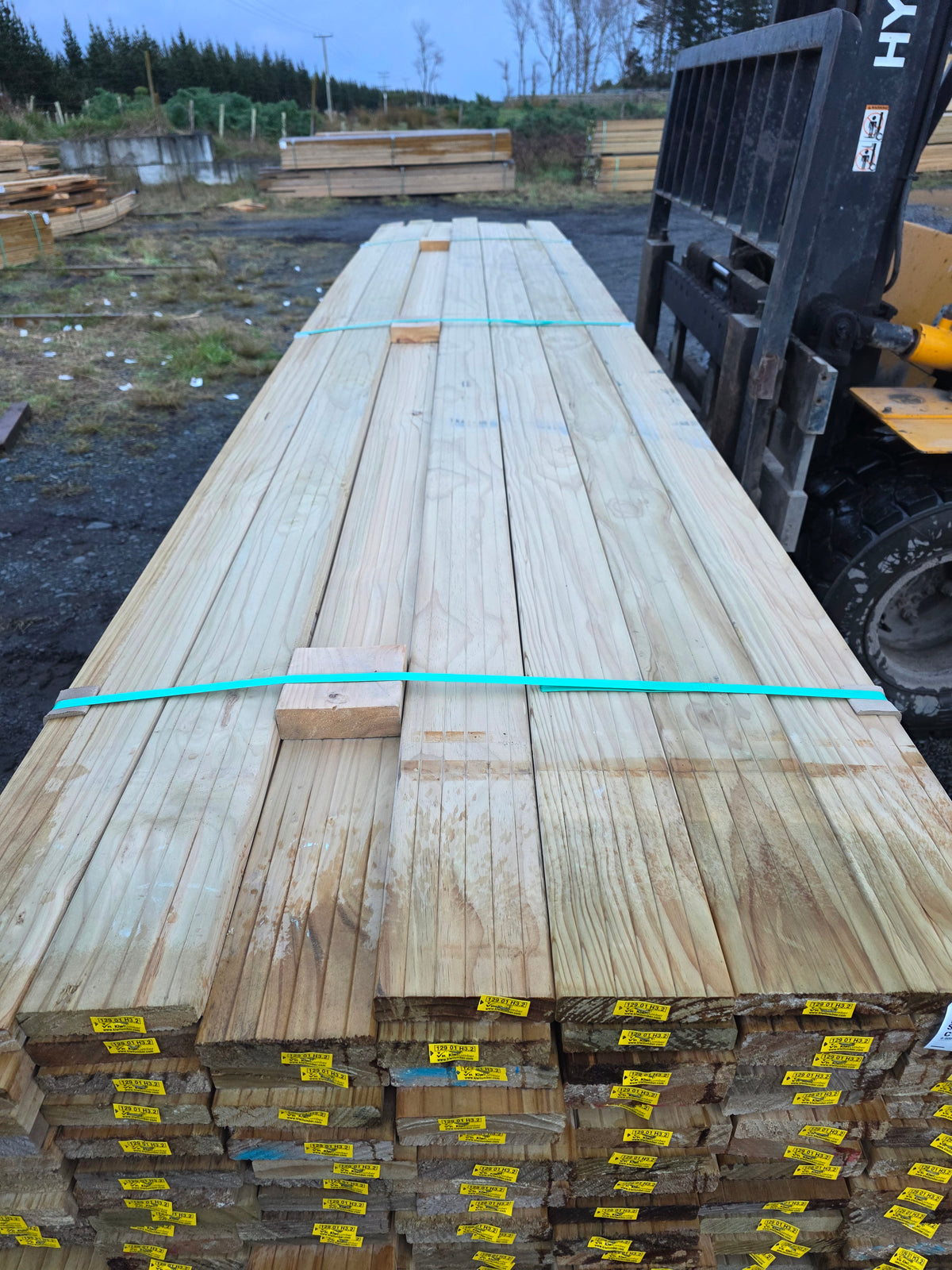 140x32 H3 Griptread Decking "Seconds" 479.1m #DPA119100