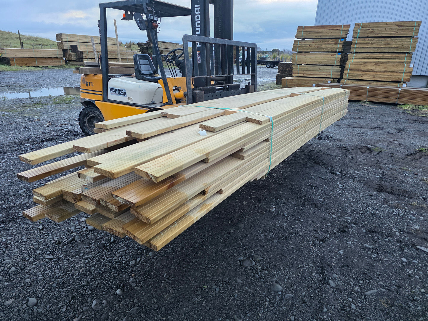 140x32 H3 Griptread Decking "Seconds" 479.1m #DPA119100