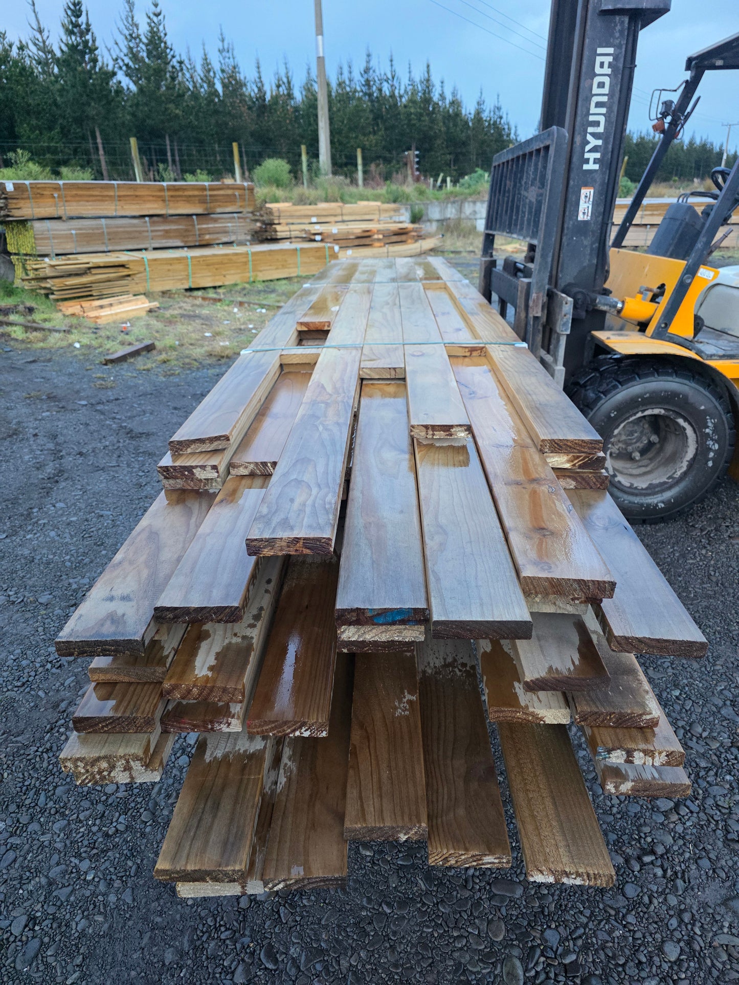140x32 H3 Smooth Decking "Seconds" 499.8m #DPA113878