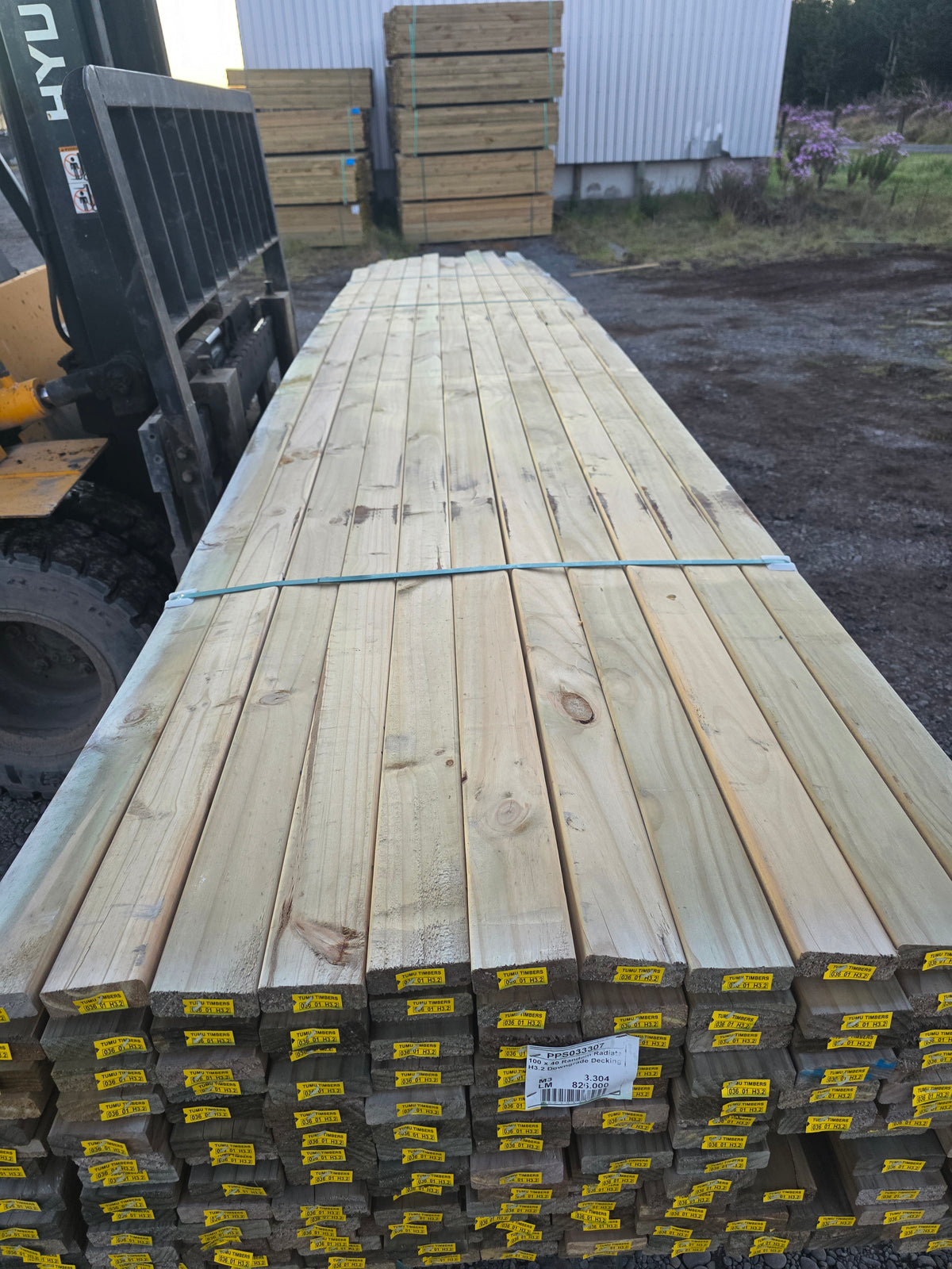 90x32 H3.2 TW Downgrade Griptread Decking 826LM #PPS033307