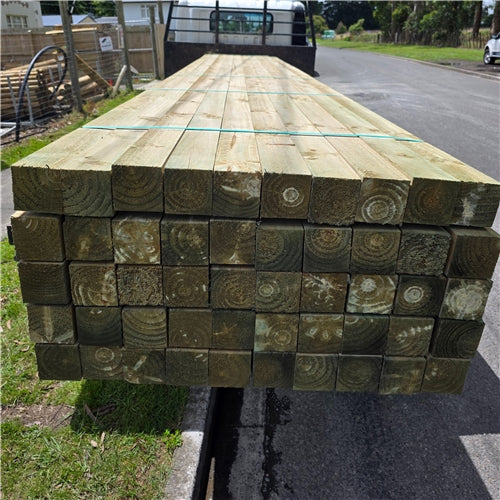 100x100 H3 SAWN POST No2