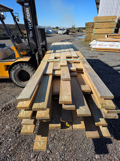 140x32 H3 Smooth Decking "Seconds" 466.2m